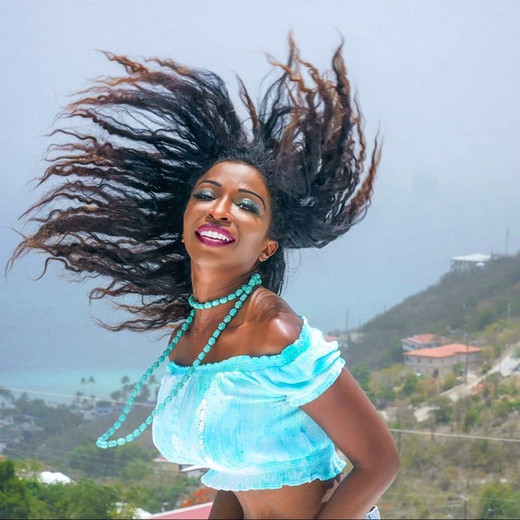 Meet your Posher, Sandra - Picture 5 of 6